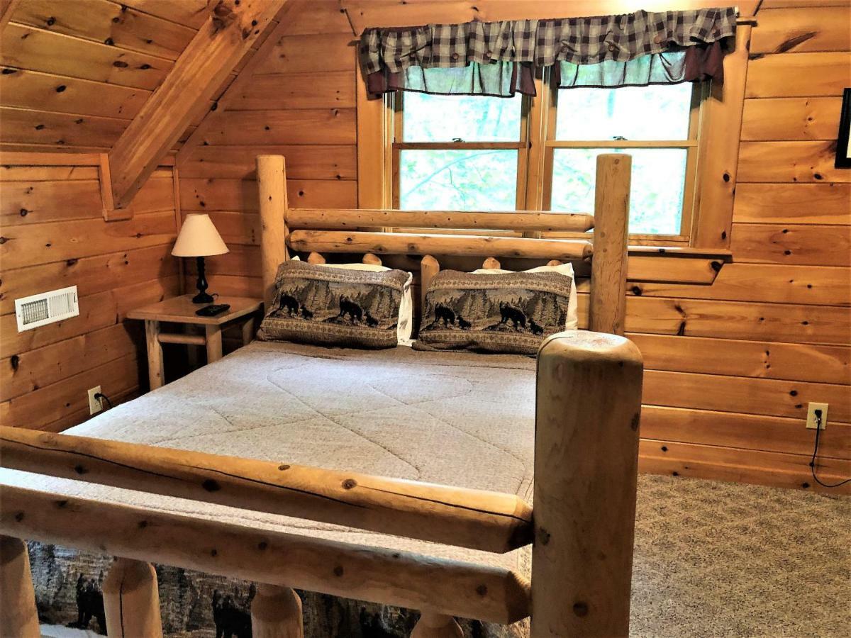 Bear Pleasures Cabin Willa Gatlinburg Zewnętrze zdjęcie